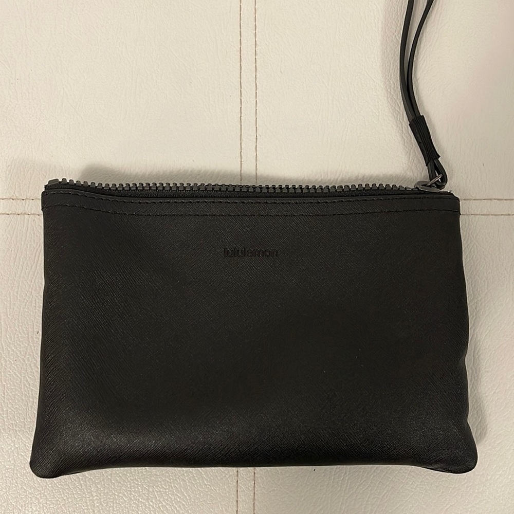 Lululemon Wristlet Pouch